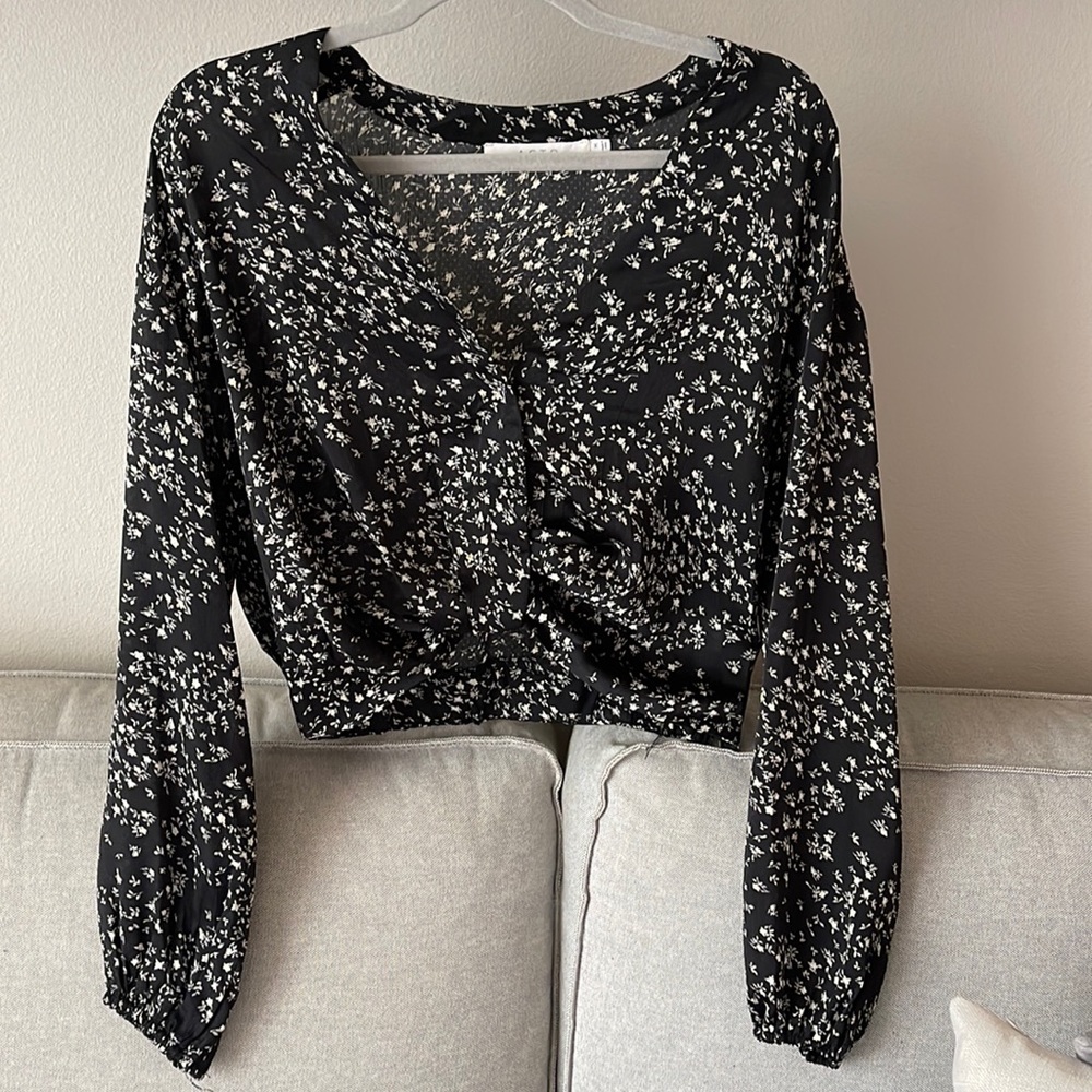 ASTR crop blouse